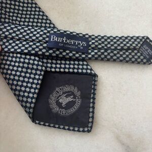 Vintage Burberrys of London Elegant Black White teal Men's Tie silk wool